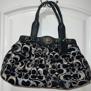 COACH Shoulder Bag